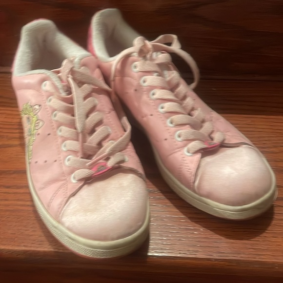 Miss Piggy Adidas Sneakers - Picture 2 of 3